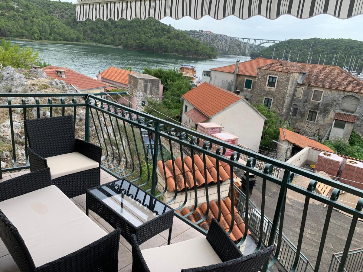 Family House Scardona - Dreams By The River Krka Skradin Exterior foto